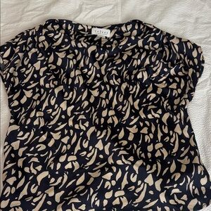 Velvet by Graham & Spencer Women's Black and Cream Abstract Blouse S